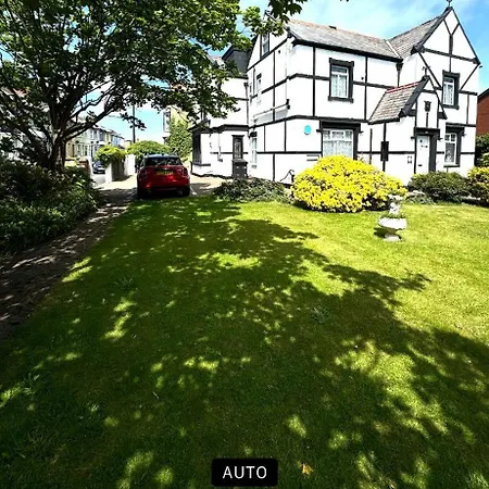 The Old Coach House Pensionat Blackpool