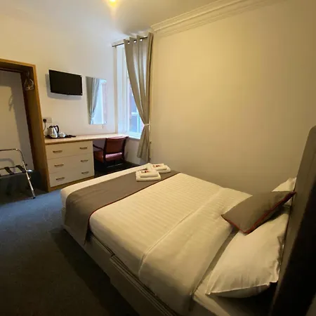 Alumhurst Guest house