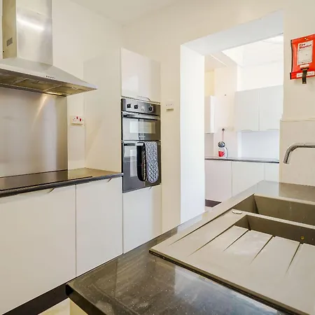 Highbury Holiday home *