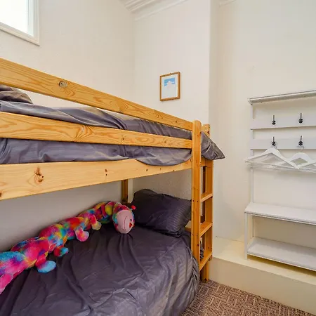 Holiday home Highbury