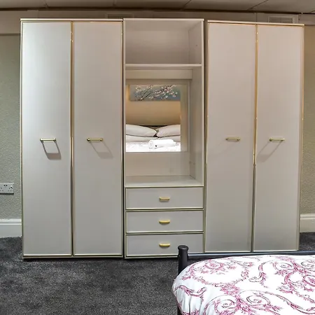 Holiday home 786 At The Granville