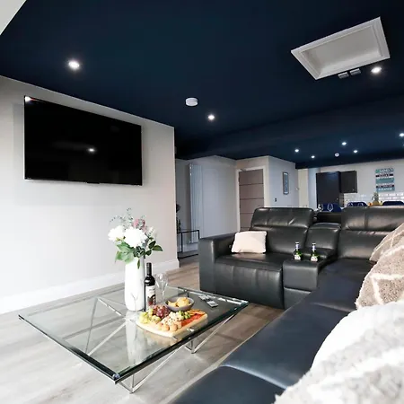 Oceania Apartment Blackpool