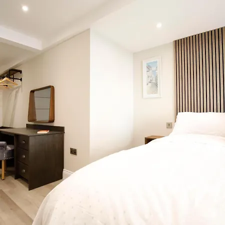 Apartment Oceania Blackpool