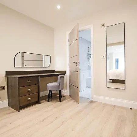 Apartment Oceania