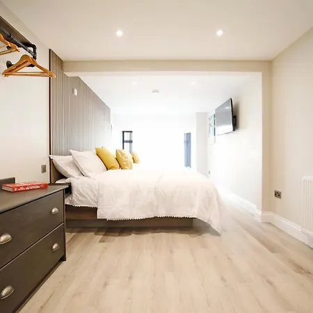 Oceania Apartment Blackpool