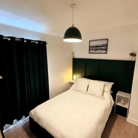 Cozy 2bd House In - Family Friendly Apartment