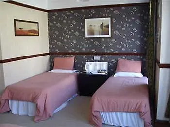 Guest house Westfield House