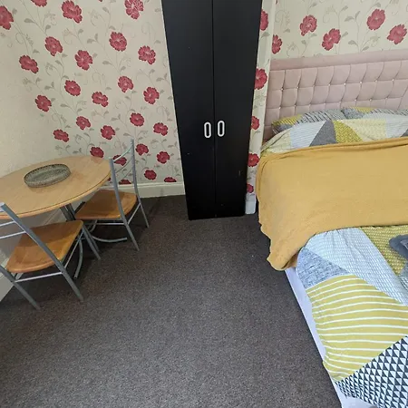 Guest house New Kirkstead Dog Friendly Everyone Welcome