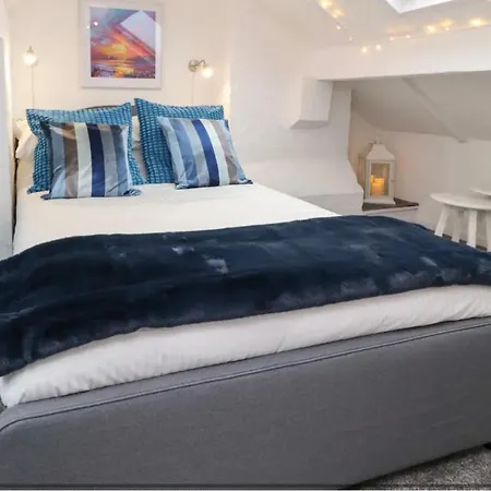 Kitty - 3 Bedroom - Warm And Welcoming - Sleeps 5 -