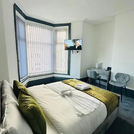 The New Valron 3* Blackpool