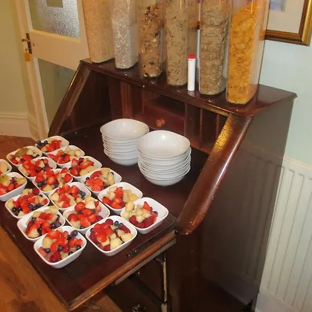 The Riversvale B&B Bed & Breakfast Blackpool