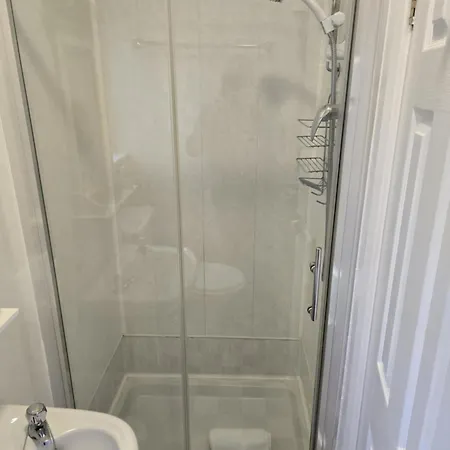 Q - Guest house Blackpool