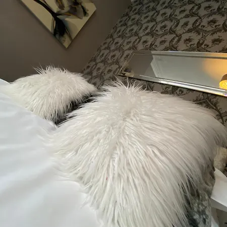 Mayfair 3*