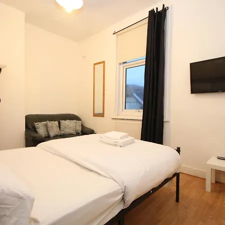 Apartment Cosy Casa: Beachfront Promenade Retreat With Free Parking Blackpool