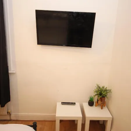 Apartment Cosy Casa: Beachfront Promenade Retreat With Free Parking Blackpool