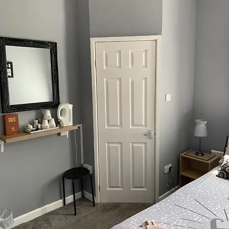 Westbourne House 3* Blackpool