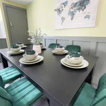 Serenity Apartment *