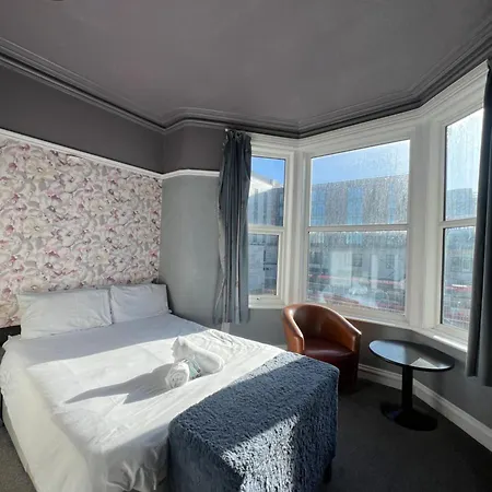 Bed & Breakfast No 1 Lord Street Blackpool