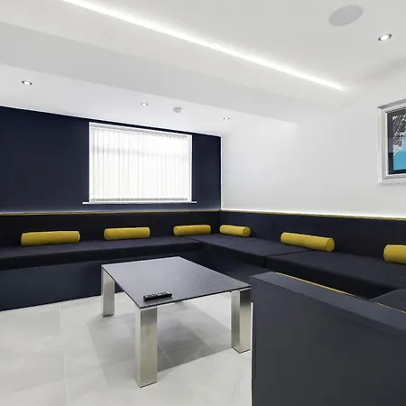 Apartment Wellington By Sasco Blackpool