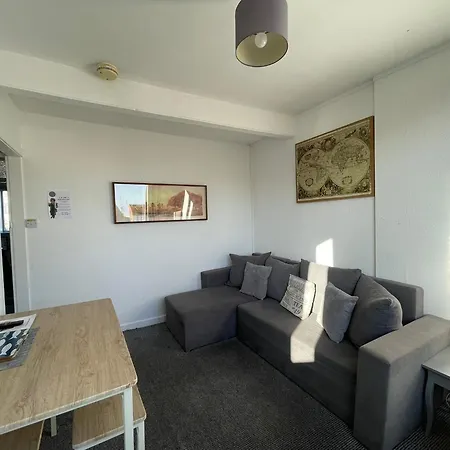 Enjoy Apartment *