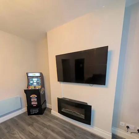 Withnell - One - Ground Floor - Retro Gaming Machine *