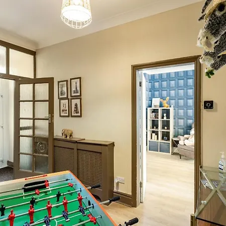 Ocean Hot Tub - Sleeps 11 *