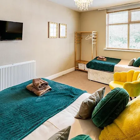 Ocean Hot Tub - Sleeps 11
