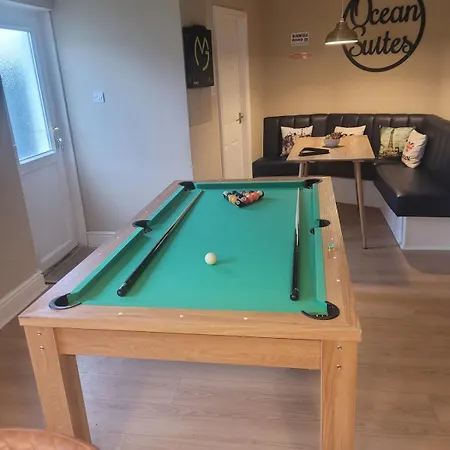 Ocean Hot Tub - Sleeps 11 Holiday home Blackpool