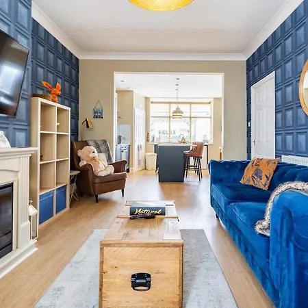 Holiday home Ocean Hot Tub - Sleeps 11 Blackpool