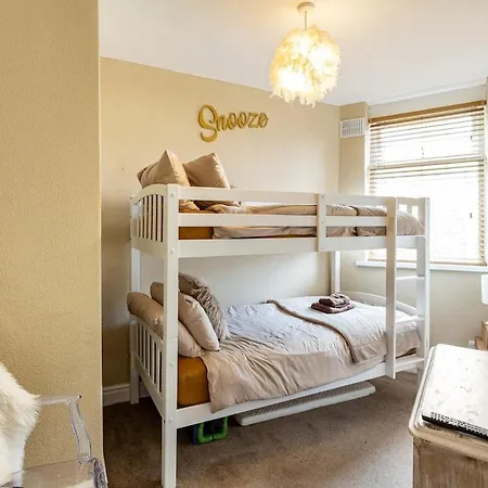Holiday home Ocean Hot Tub - Sleeps 11 Blackpool