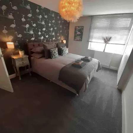 Seaside Sleep 8 Holiday home Blackpool