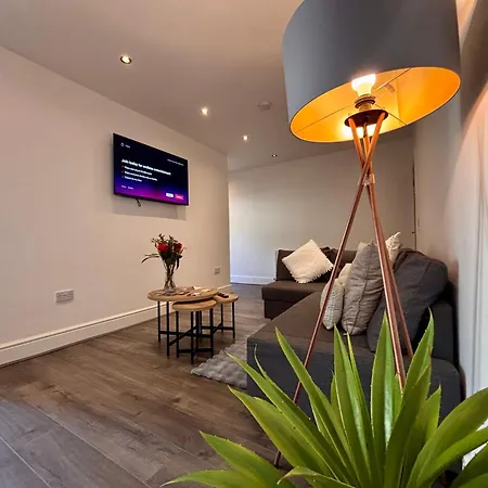 Apartment Franks 1 - Outdoor Courtyard - Sleeps 6 Blackpool