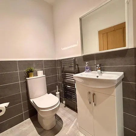 Apartment Franks 4 - Roof Terrace - Sleeps 6 *