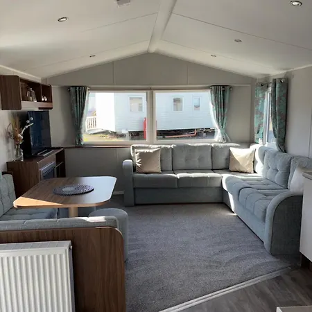 Mccanns Caravan Marton Mere Holiday park *
