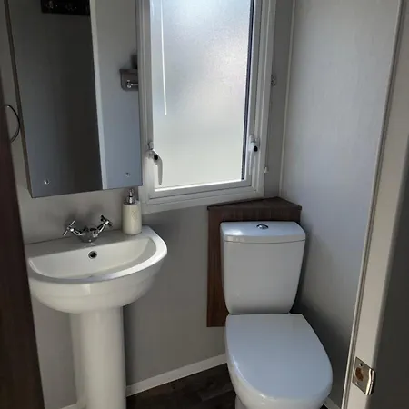 Mccanns Caravan Marton Mere * Blackpool
