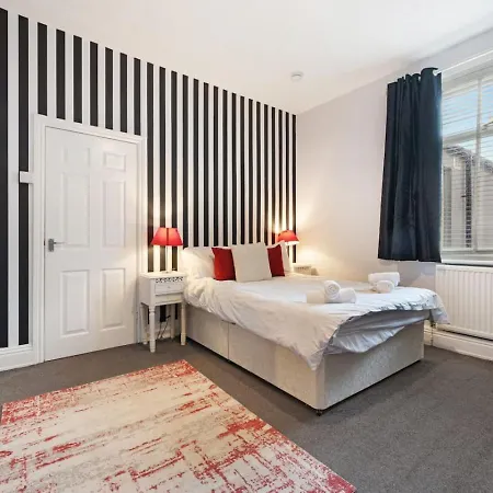 Holiday home Regency By The Sea - A Spectacular Blackpool