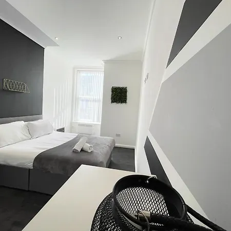 Apartment South Pier Apartments - Close To Pleasure Beach And Seafront