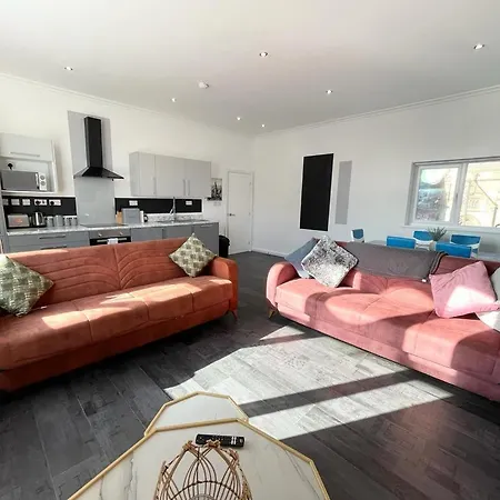 Apartment South Pier Apartments - Close To Pleasure Beach And Seafront *