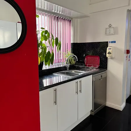 Winter Gardens Large Modern Holiday home Blackpool