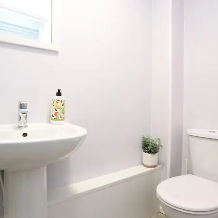 Pepsi Max 2 Bed Close To Pleasure Blackpool