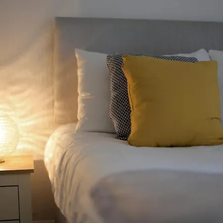 Avalanche 1 Bed Apartment *