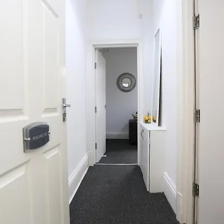 Avalanche 1 Bed Apartment Blackpool