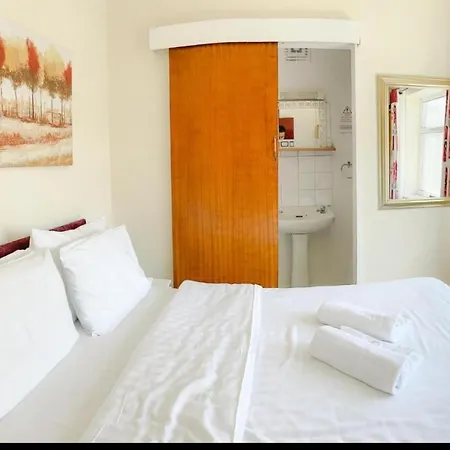 Beachfront Guest house Blackpool