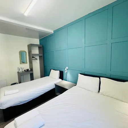 Calypso Hotel