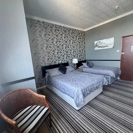 The Holmlea 3* Blackpool