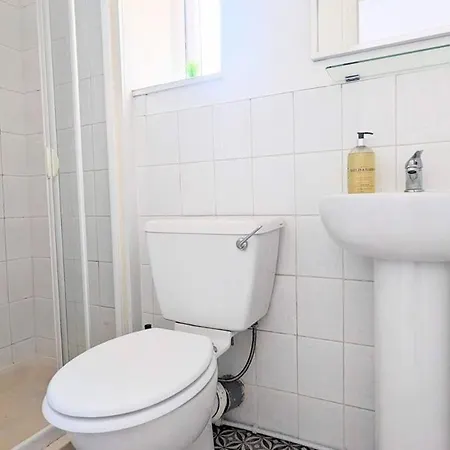 Barton Beachside - Family Onebedroom Apartment, Double & Bunkbed - & Promenade Location - Over 21's, Family Friendly Only, Id Required Apartment *