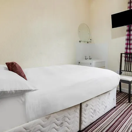 Hotel St Kildas, 3*