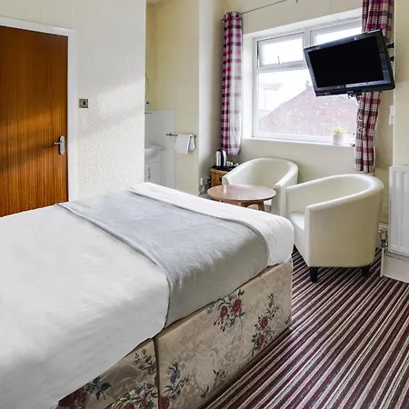 St Kildas, Hotel