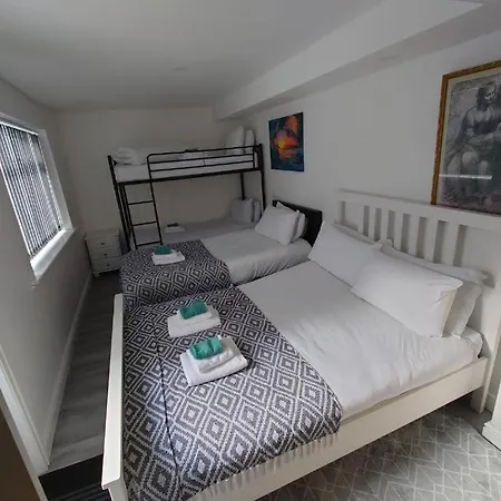 Hotel High Tide Oyo 3*