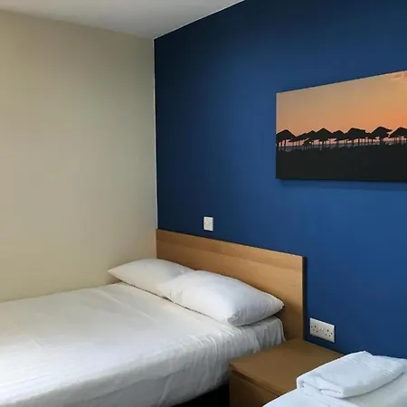 Oyo Wave Crest Otel Blackpool
